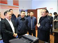 緊繃安全弦，責(zé)任在心間｜長沙市雨花區(qū)區(qū)委書記張敏一行蒞臨雨花校車公司檢查指導(dǎo)工作
