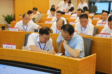 湖南望城縣雷鋒汽車運輸有限公司,長沙城市交通,校車運營,安保服務(wù),新能源科技