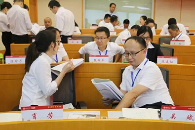 湖南望城縣雷鋒汽車運輸有限公司,長沙城市交通,校車運營,安保服務(wù),新能源科技
