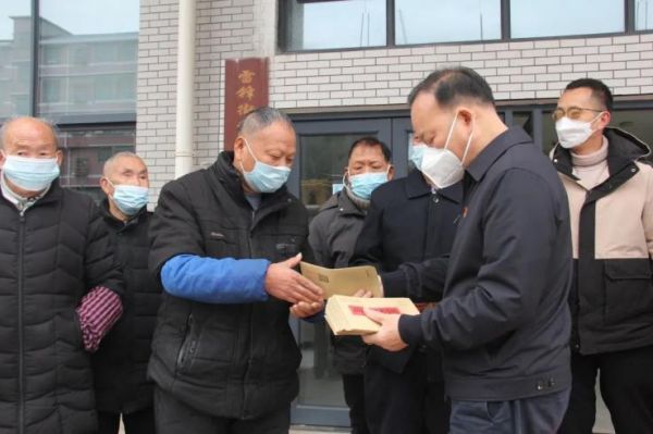湖南駿達(dá)集團(tuán)有限公司,長沙城市交通,校車運(yùn)營,安保服務(wù),新能源科技 湖南駿達(dá)集團(tuán)有限公司,長沙城市交通,校車運(yùn)營,安保服務(wù),新能源科技