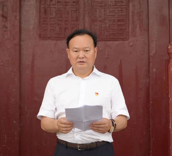 湖南駿達集團有限公司,長沙城市交通,校車運營,安保服務(wù),新能源科技 湖南駿達集團有限公司,長沙城市交通,校車運營,安保服務(wù),新能源科技