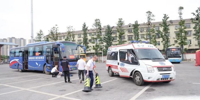 湖南駿達(dá)集團有限公司,長沙城市交通,校車運營,安保服務(wù),新能源科技