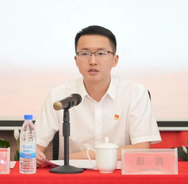 湖南駿達(dá)集團(tuán)有限公司,長沙城市交通,校車運(yùn)營,安保服務(wù),新能源科技 湖南駿達(dá)集團(tuán)有限公司,長沙城市交通,校車運(yùn)營,安保服務(wù),新能源科技