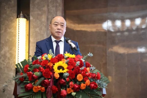 湖南駿達集團有限公司,長沙城市交通,校車運營,安保服務(wù),新能源科技