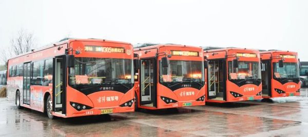 湖南駿達(dá)集團(tuán)有限公司,長沙城市交通,校車運(yùn)營,安保服務(wù),新能源科技 湖南駿達(dá)集團(tuán)有限公司,長沙城市交通,校車運(yùn)營,安保服務(wù),新能源科技