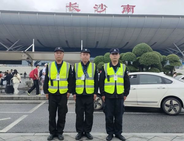 湖南駿達(dá)集團(tuán)有限公司,長(zhǎng)沙城市交通,校車運(yùn)營(yíng),安保服務(wù),新能源科技