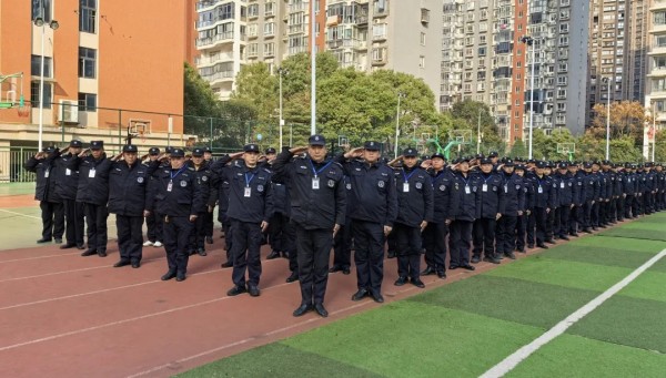 湖南駿達(dá)集團(tuán)有限公司,長(zhǎng)沙城市交通,校車運(yùn)營(yíng),安保服務(wù),新能源科技 湖南駿達(dá)集團(tuán)有限公司,長(zhǎng)沙城市交通,校車運(yùn)營(yíng),安保服務(wù),新能源科技