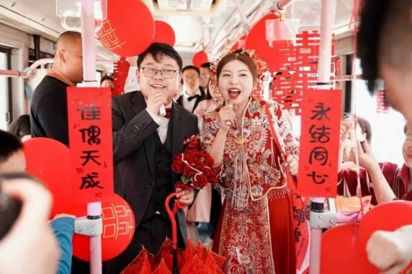 湖南駿達(dá)集團(tuán)有限公司,長沙城市交通,校車運(yùn)營,安保服務(wù),新能源科技 湖南駿達(dá)集團(tuán)有限公司,長沙城市交通,校車運(yùn)營,安保服務(wù),新能源科技