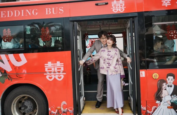 湖南駿達(dá)集團(tuán)有限公司,長沙城市交通,校車運(yùn)營,安保服務(wù),新能源科技