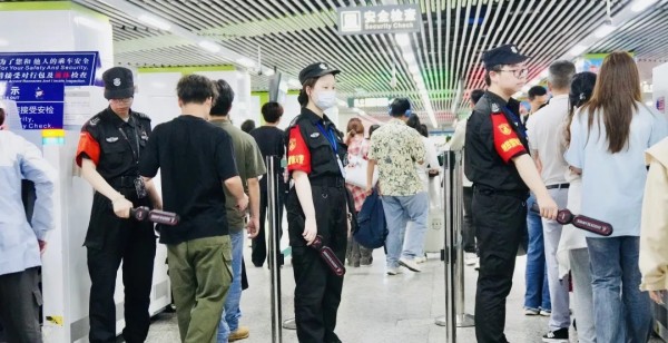 湖南駿達(dá)集團(tuán)有限公司,長(zhǎng)沙城市交通,校車運(yùn)營(yíng),安保服務(wù),新能源科技 湖南駿達(dá)集團(tuán)有限公司,長(zhǎng)沙城市交通,校車運(yùn)營(yíng),安保服務(wù),新能源科技