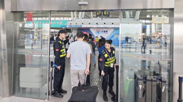 湖南駿達(dá)集團(tuán)有限公司,長(zhǎng)沙城市交通,校車運(yùn)營(yíng),安保服務(wù),新能源科技 湖南駿達(dá)集團(tuán)有限公司,長(zhǎng)沙城市交通,校車運(yùn)營(yíng),安保服務(wù),新能源科技