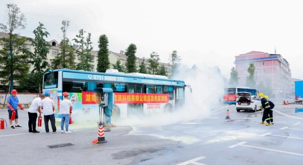 湖南駿達(dá)集團(tuán)有限公司,長沙城市交通,校車運(yùn)營,安保服務(wù),新能源科技 湖南駿達(dá)集團(tuán)有限公司,長沙城市交通,校車運(yùn)營,安保服務(wù),新能源科技